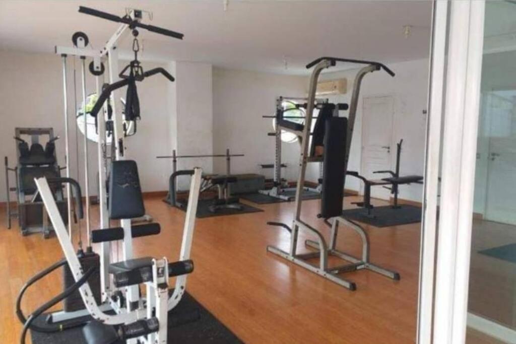 Farerei Appartement Spacieux, Equipe Et Confortable 帕皮提 外观 照片